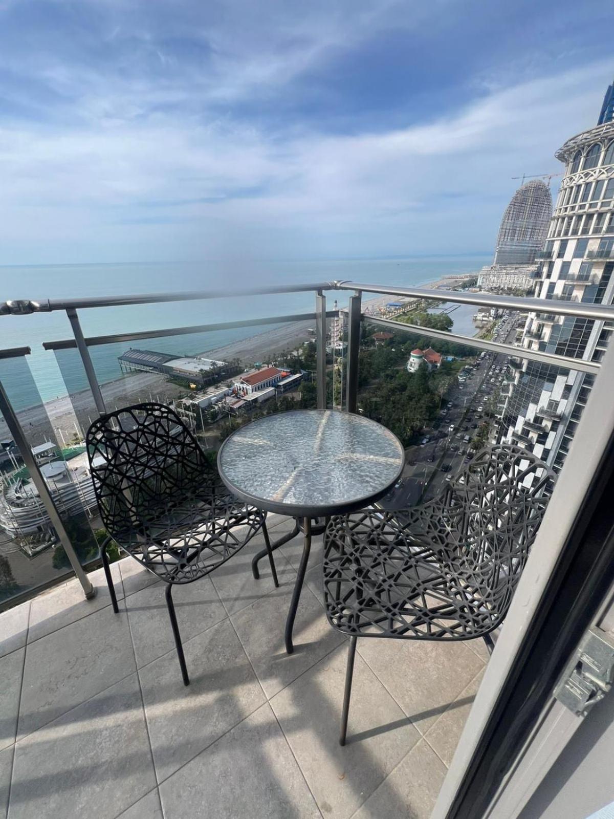 Seaview Panoramic Apartments Orbi Sea Towers Batumi Kültér fotó