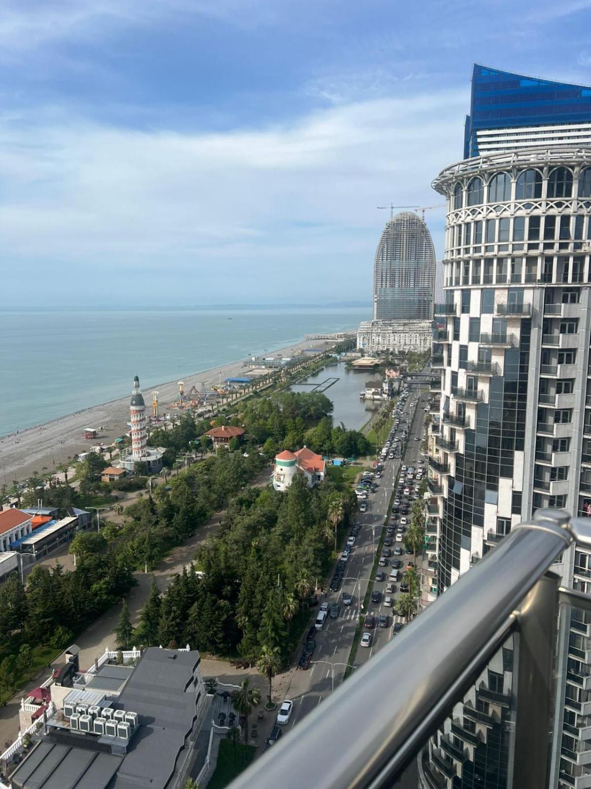 Seaview Panoramic Apartments Orbi Sea Towers Batumi Kültér fotó