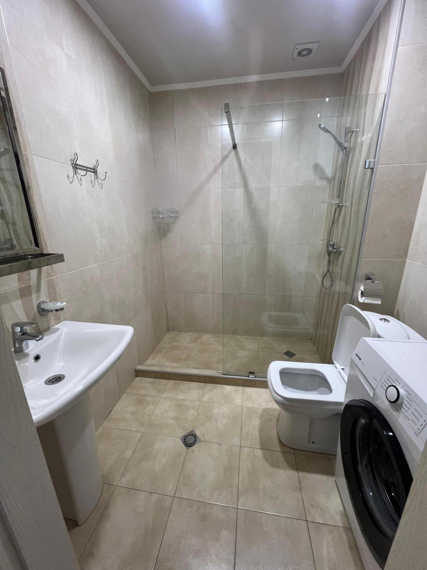Seaview Panoramic Apartments Orbi Sea Towers Batumi Kültér fotó