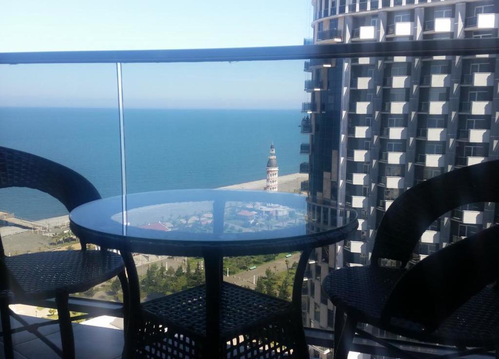 Seaview Panoramic Apartments Orbi Sea Towers Batumi Kültér fotó